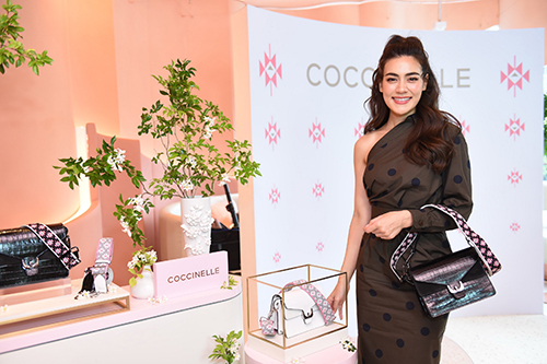 Coccinelle Murraya Thai Edition draws on Thai silk pattern Coccinelle Murraya Thai Edition draws on Thai silk pattern