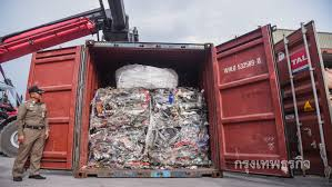 Customs enacts urgent waste smuggling measures Customs enacts urgent waste smuggling measures