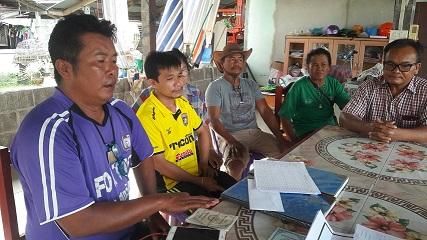 Villagers demand authorities enforce agreement to repay Bt2.5 million in missing saving group money Villagers demand authorities enforce agreement to repay Bt2.5 million in missing saving group money