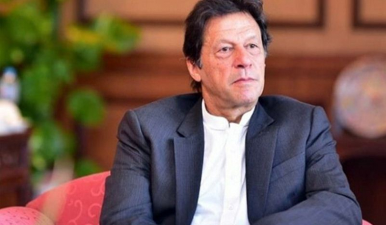 'Pakistani mafia' uses bribes, blackmail to pressure judiciary to run their illicit businesses: PM K 'Pakistani mafia' uses bribes, blackmail to pressure judiciary to run their illicit businesses: PM K