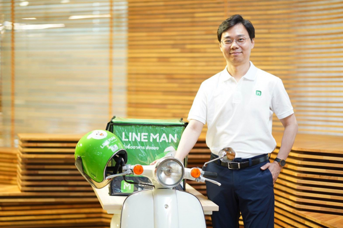LINE MAN takes lead in cutting plastic use in delivery service LINE MAN takes lead in cutting plastic use in delivery service