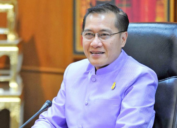 Stronger baht not keeping tourists away Stronger baht not keeping tourists away