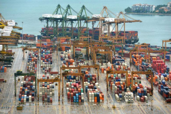 Singapore's June exports plunge 17.3%, biggest drop in 6 years Singapore's June exports plunge 17.3%, biggest drop in 6 years