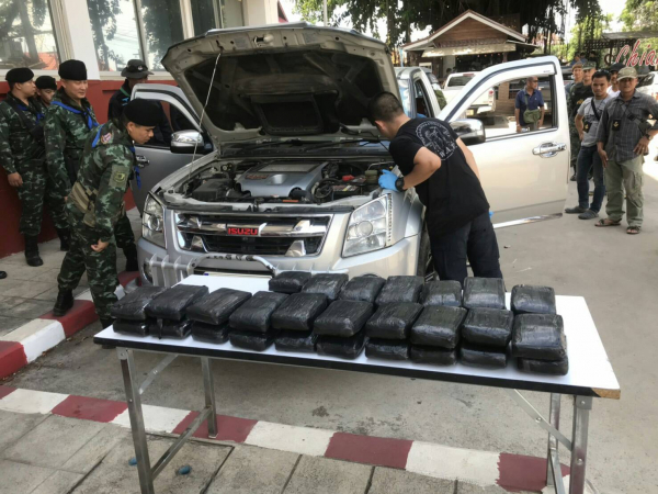 200,000 meth pills found in pickup that sped from checkpoint 200,000 meth pills found in pickup that sped from checkpoint