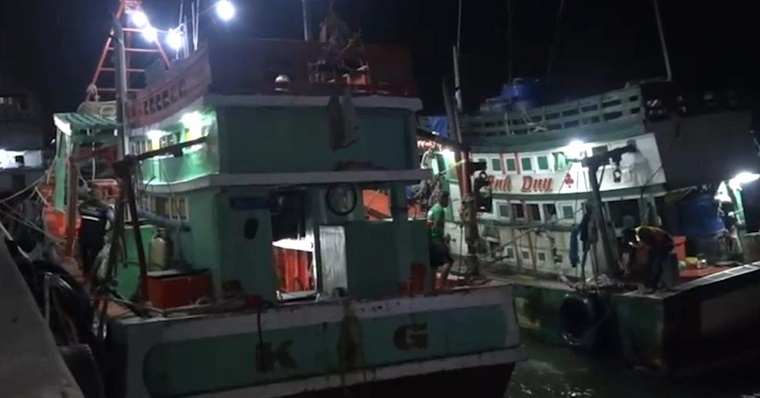 Vietnamese boats seized, arrests made for illegal fishing Vietnamese boats seized, arrests made for illegal fishing