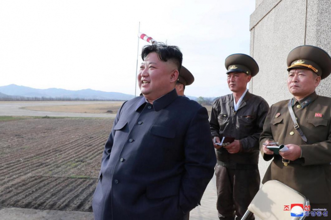 DPRK fires missiles; restart of peninsula negotiations urged DPRK fires missiles; restart of peninsula negotiations urged