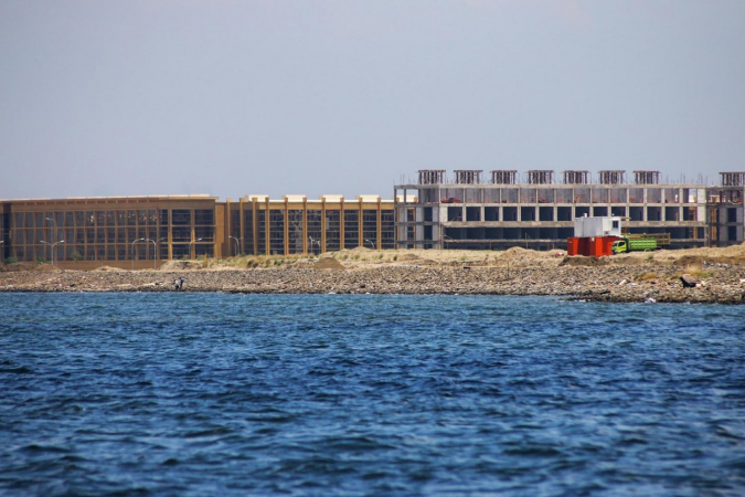 Buildings are seen on reclaimed islet D, now called Pantai Maju (Moving Forward Beach), on March 15, 2018. (Antara/Rivan Awal Lingga)