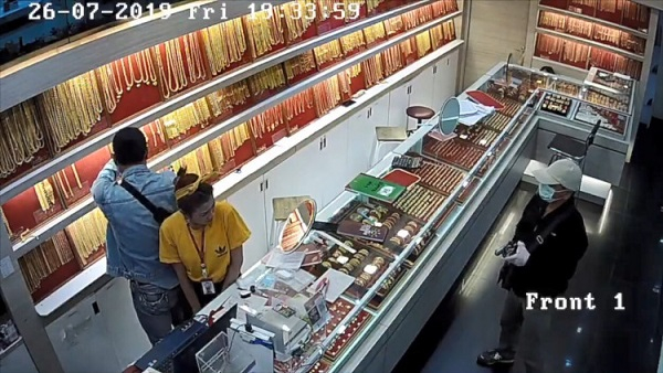 Police seek Lao assistance in gold shop robbery case Police seek Lao assistance in gold shop robbery case