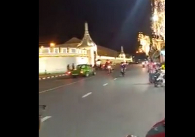 Bikers sought after illegal racing outside palace Bikers sought after illegal racing outside palace
