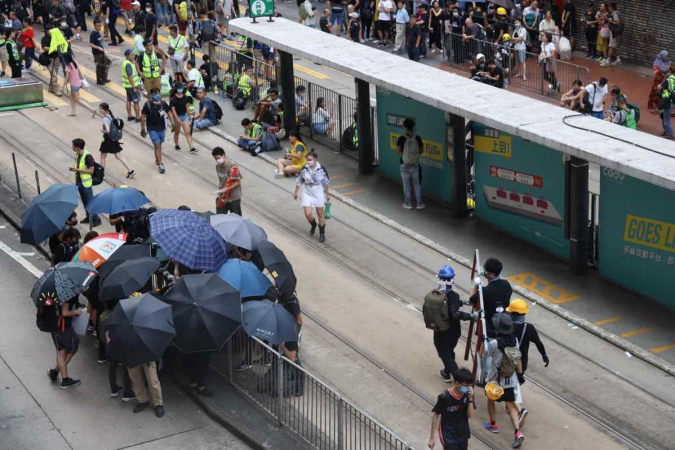 HK police charge 44 over rioting HK police charge 44 over rioting