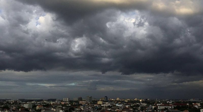 Warning of heavy rain as tropical storm approaches Warning of heavy rain as tropical storm approaches