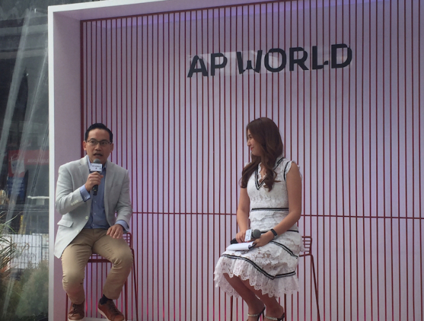 AP (Thailand) Plc ‘s chief corporate strategy and creation  officer, Vittakarn Chandavimol(left) at press conference/photo by The Nation