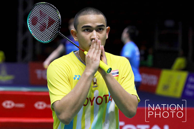 Khosit storms into quarters, ending a miserable run Khosit storms into quarters, ending a miserable run