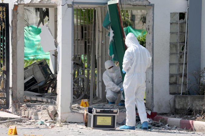 Southern insurgents blow up ATMs, escape with cash Southern insurgents blow up ATMs, escape with cash