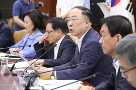 S. Korea to invest in 100 key strategic items for stable supply S. Korea to invest in 100 key strategic items for stable supply