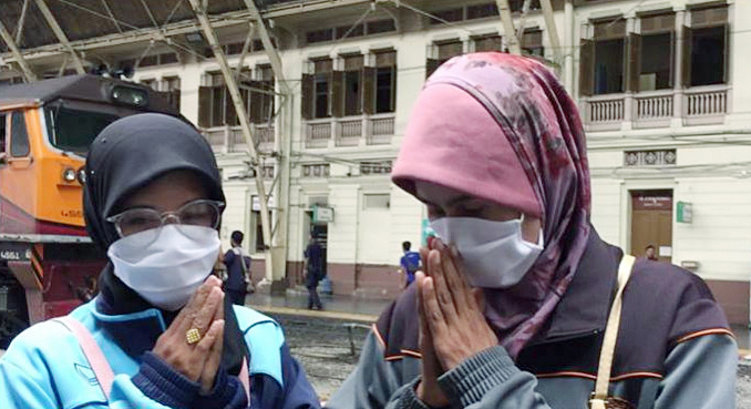 Families seek permission to visit two Bangkok bomb suspects Families seek permission to visit two Bangkok bomb suspects