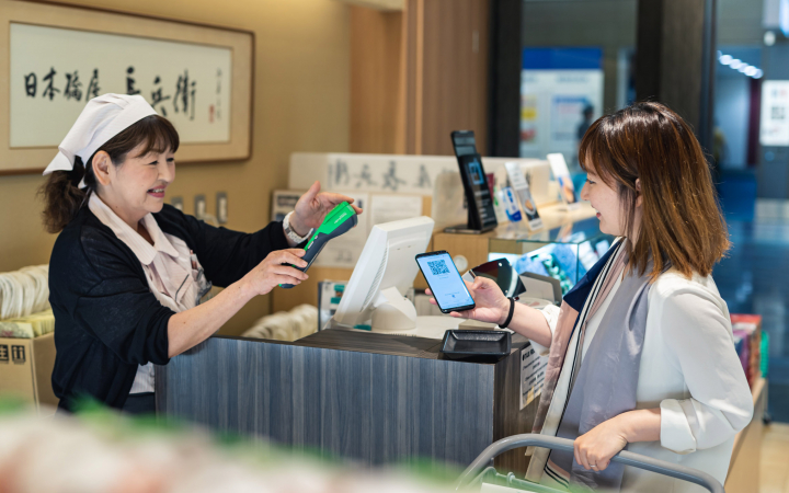 AIS expands Global Pay to Japan AIS expands Global Pay to Japan