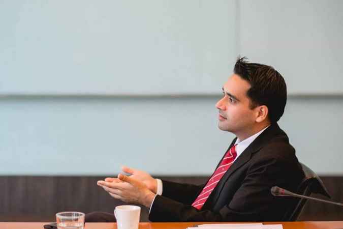 Amornthep Chawla, executive vice president of the Head Research Office of CIMB THAI