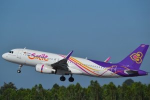 HK troubles stall flight from Phuket