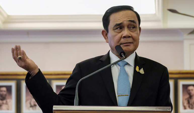Govt to spend Bt50 billion in cash handouts for poor, tourism stimulus package Govt to spend Bt50 billion in cash handouts for poor, tourism stimulus package