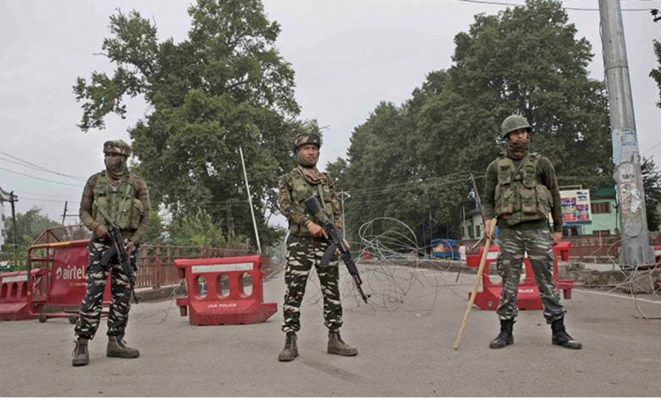 OIC asks India to immediately lift Kashmir curfew OIC asks India to immediately lift Kashmir curfew