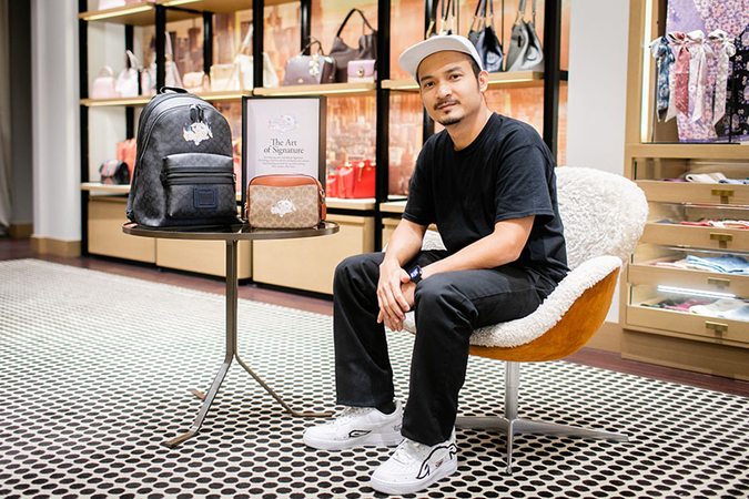 Thai artist Alex Face picked to adorn Coach signature bags Thai artist Alex Face picked to adorn Coach signature bags