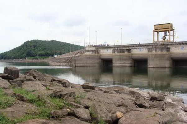Water levels in four major Korat dams still low Water levels in four major Korat dams still low