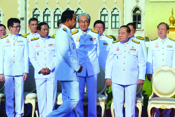 Cabinet bracing for debate on Prayut’s flawed oath Cabinet bracing for debate on Prayut’s flawed oath
