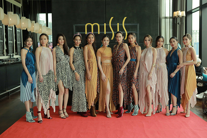 Misis lights up afternoon tea with dazzling gems Misis lights up afternoon tea with dazzling gems