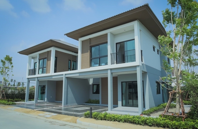 Brights spots show through overall moribund residential sales Brights spots show through overall moribund residential sales