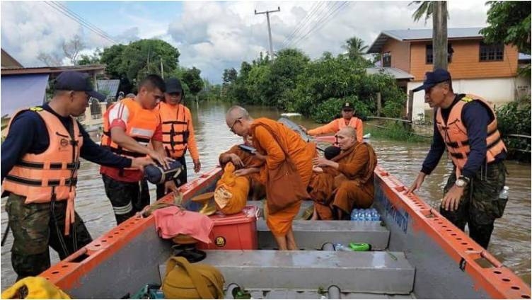 Storm, monsoon havoc leaves 10 provinces still flooded Storm, monsoon havoc leaves 10 provinces still flooded