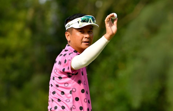 Local hero Lin seizes outright lead Local hero Lin seizes outright lead