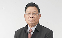 Economist urges govt to spend more to shore up slow economy Economist urges govt to spend more to shore up slow economy