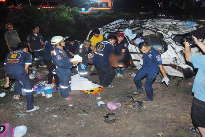 Three killed, nine injured in Saraburi crash Three killed, nine injured in Saraburi crash