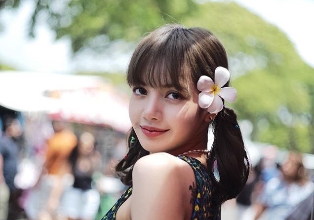 Lisa of BlackPink donates “Bt100,000 to flood-relief fund” Lisa of BlackPink donates “Bt100,000 to flood-relief fund”