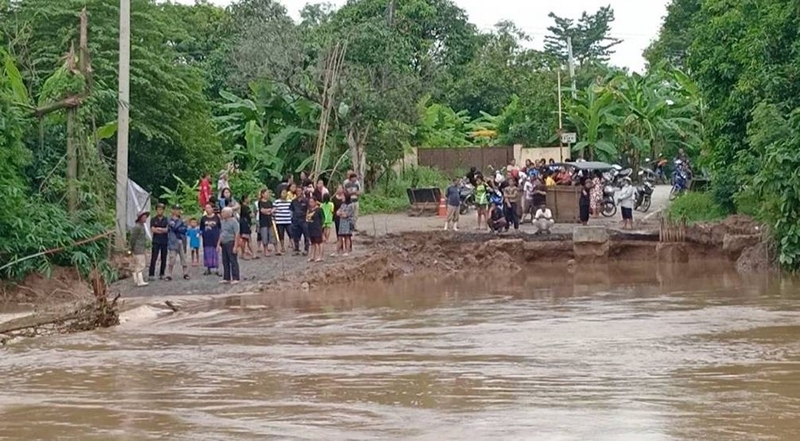 Fears for Indian after he is swept away by flooded stream Fears for Indian after he is swept away by flooded stream