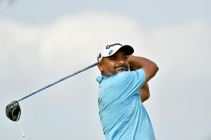 Rahil Gangjee of India 