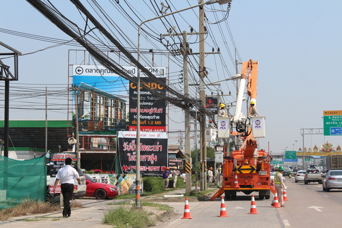 MoU kicks off move to tidy up telecom cables MoU kicks off move to tidy up telecom cables