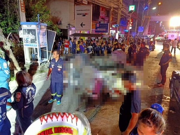 14 students celebrating end of internship killed in deadly road accident 14 students celebrating end of internship killed in deadly road accident
