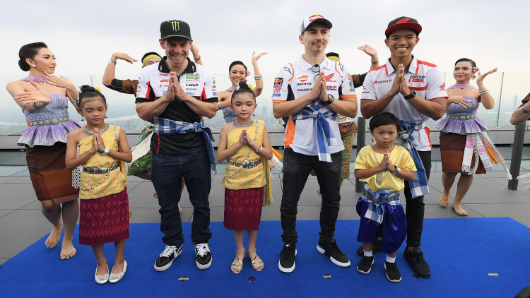 TAT lures MotoGP stars for ad campaign TAT lures MotoGP stars for ad campaign