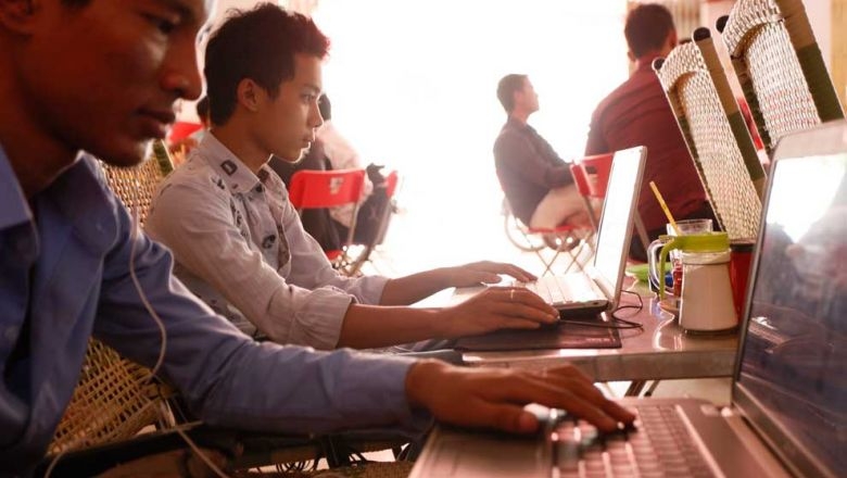 The Southeast Asian Internet economy, which refers to business conducted through markets based on the World Wide Web, will exceed $100 billion in gross merchandise value (GMV) this year, says a report from Google, Temasek Holdings and consulting firm Bain & Company. Photo: Hong Menea