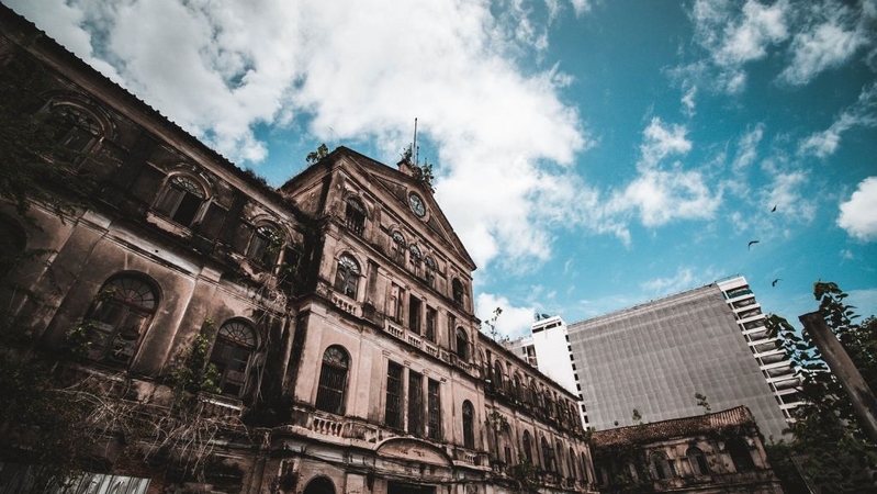 Pact signed with U City to restore historical Customs House on Charoenkrung Pact signed with U City to restore historical Customs House on Charoenkrung