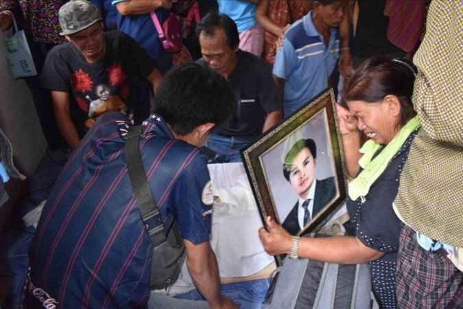 Thai worker’s death raises questions over migrant crackdown Thai worker’s death raises questions over migrant crackdown