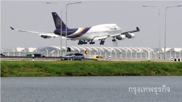 Tourism chief to discuss lowering aviation fuel tax Tourism chief to discuss lowering aviation fuel tax