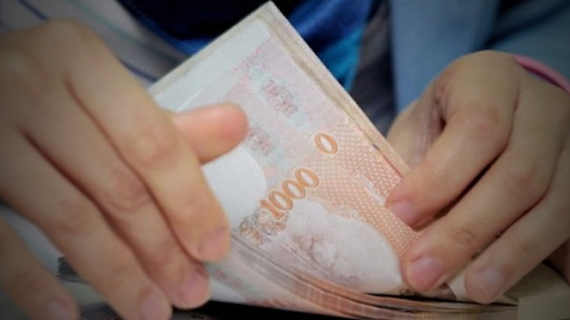 Baht to further strengthen, expert warns Baht to further strengthen, expert warns