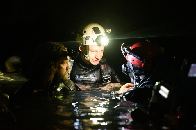 ‘Cave’ recalls Thai soccer team rescue – with those actually there ‘Cave’ recalls Thai soccer team rescue – with those actually there