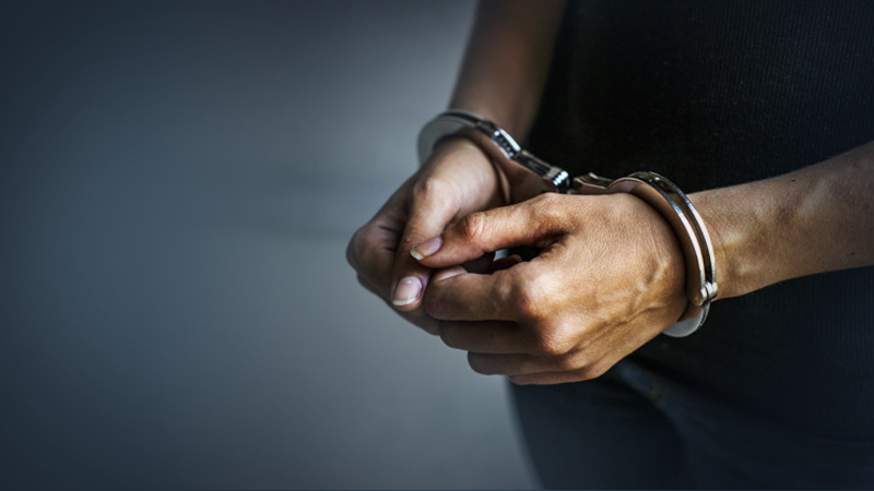 Two Vietnamese arrested for stealing tourist’s wallet at Yi Peng fest Two Vietnamese arrested for stealing tourist’s wallet at Yi Peng fest