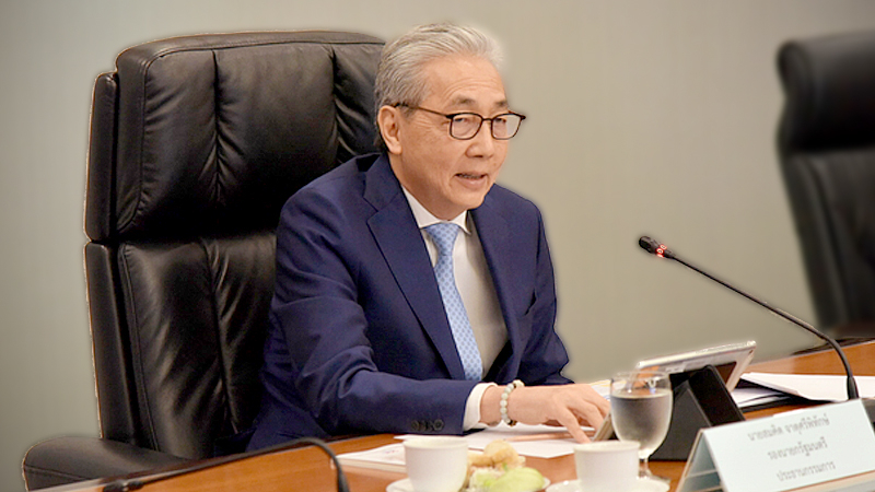 Somkid fine with GDP growth of 2.4% Somkid fine with GDP growth of 2.4%