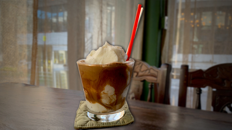 Coconut Smoothie Coffee at Cong Caphe (Im Eun-byel/The Korea Herald