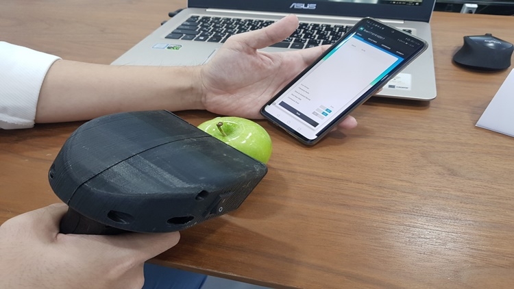 Start-up invents portable scanner for quality control of agricultural produce Start-up invents portable scanner for quality control of agricultural produce